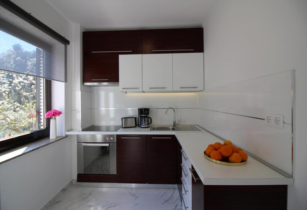Modern Apartment Sabina With Nice Garden Poreč Dış mekan fotoğraf